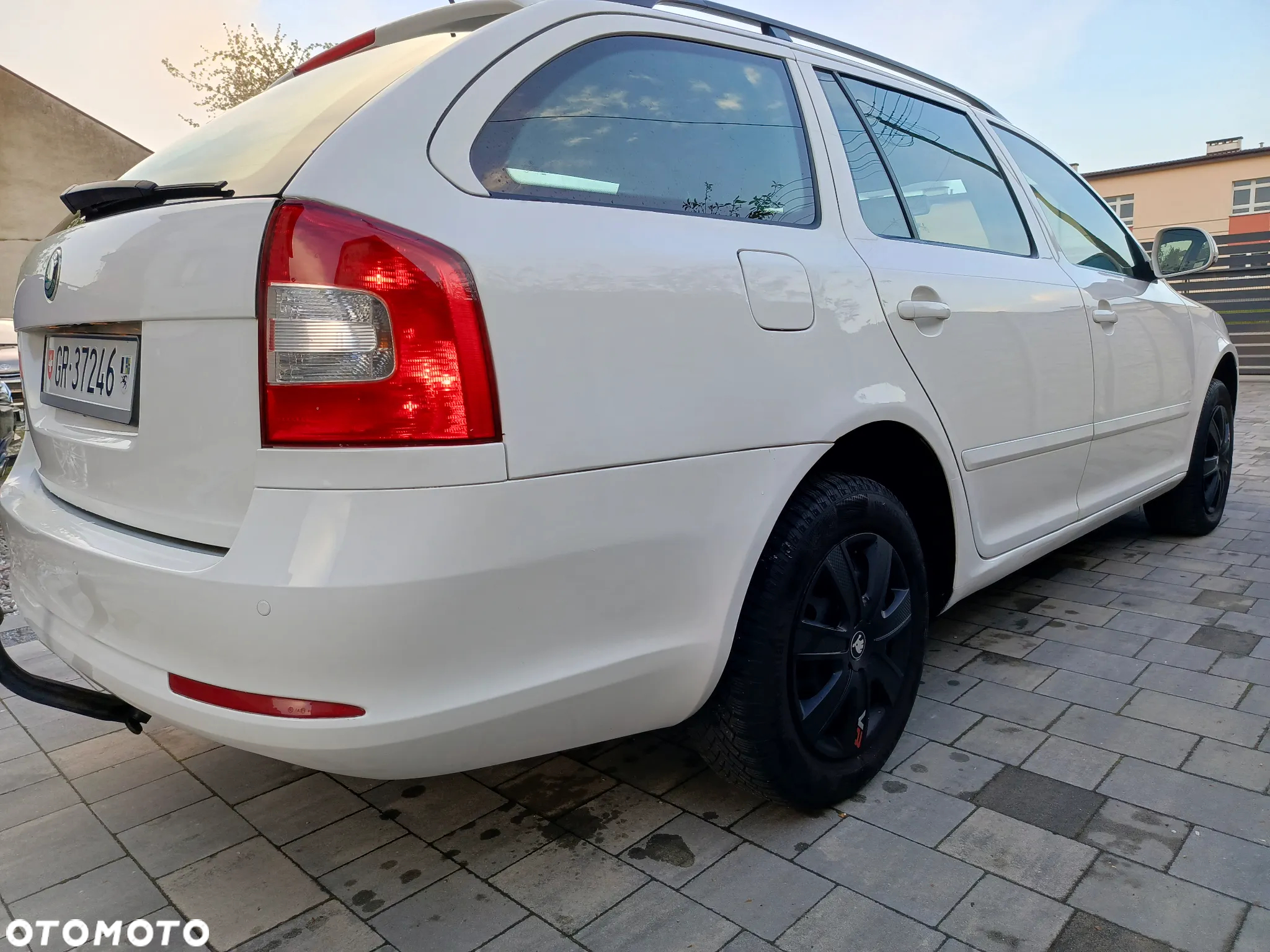 Skoda Octavia 1.6 TDI 4x4 Ambition - 2