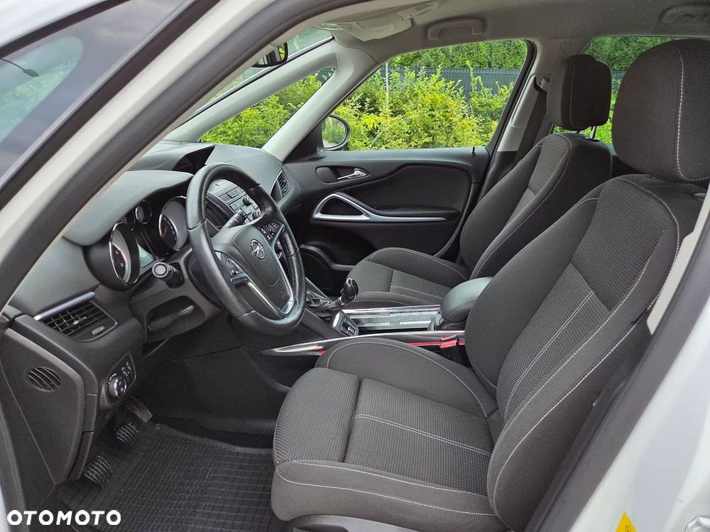 Opel Zafira - 6