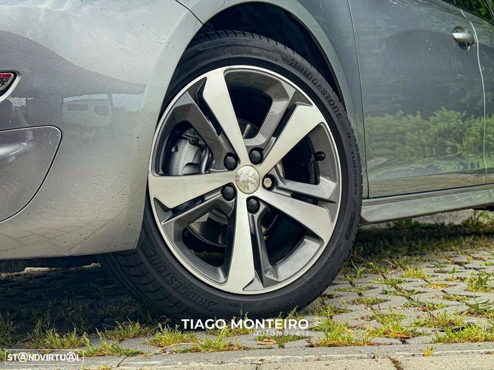 Peugeot 308 SW - 10