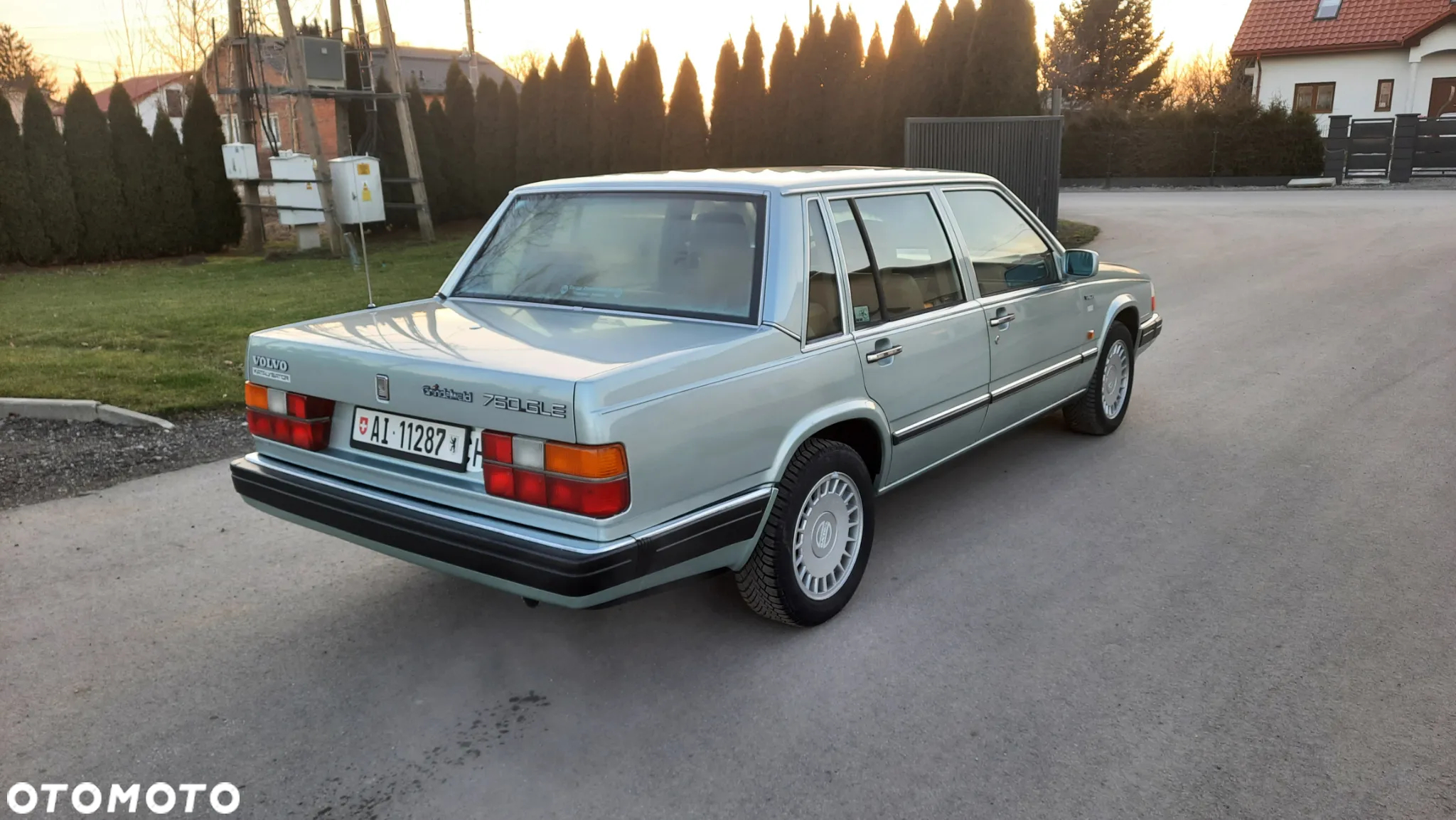 Volvo Seria 700 - 3