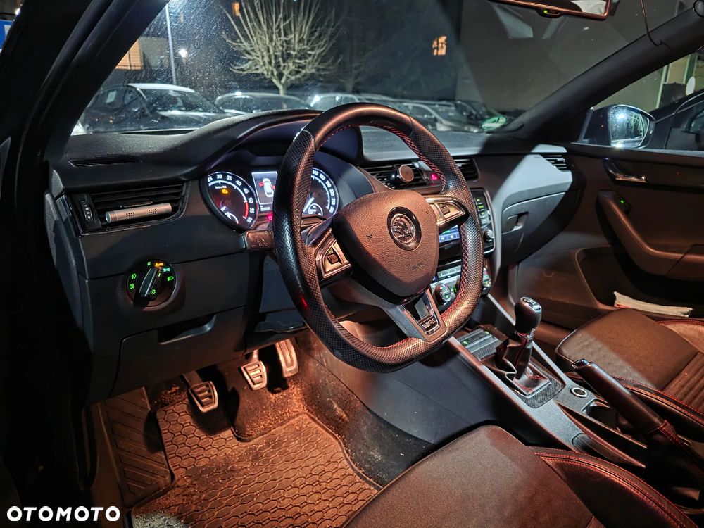 Skoda Octavia 2.0 TDI (Green tec) RS - 7