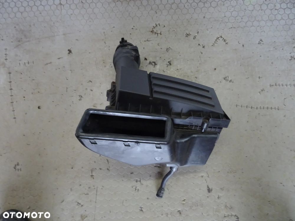 7N0120601 Obudowa filtra powietrza 2.0 TDI VW Sharan Alhambra LIFT czesci - 1