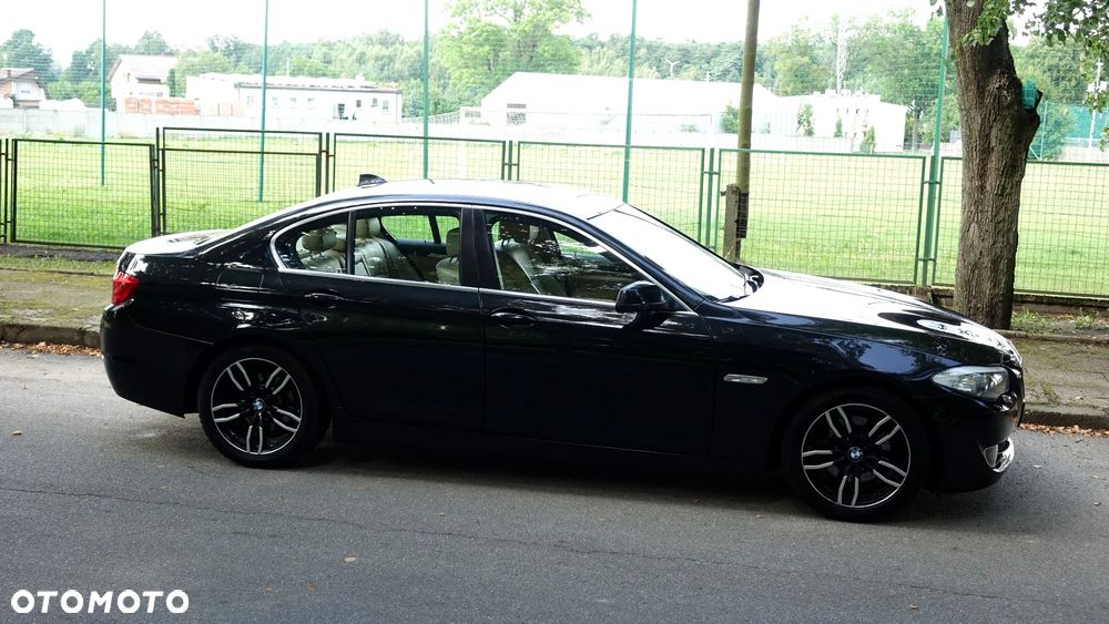 BMW Seria 5 520d Modern Line - 36