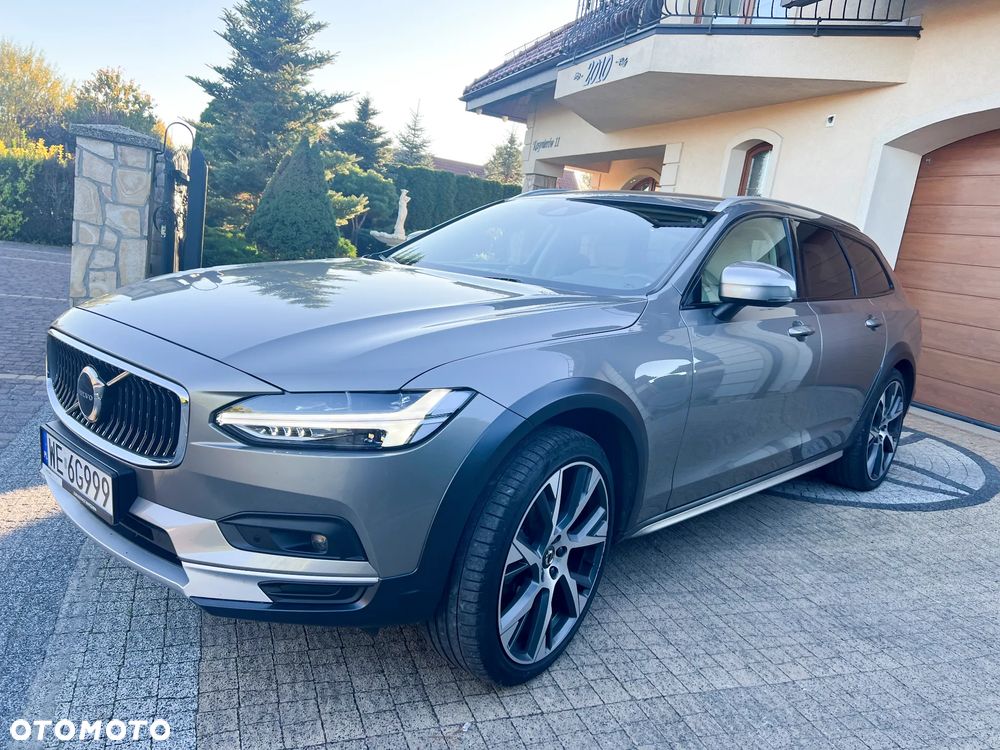 Volvo V90