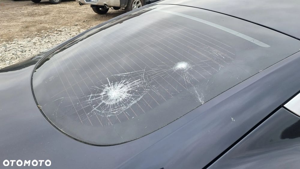 Tesla Model S 85 - 12