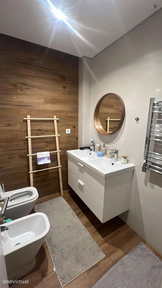 Quarto - localizado em Lisbon - Grande imagem: 2/11