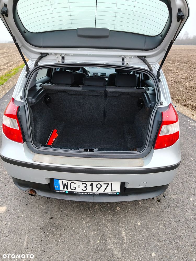 BMW Seria 1 - 8