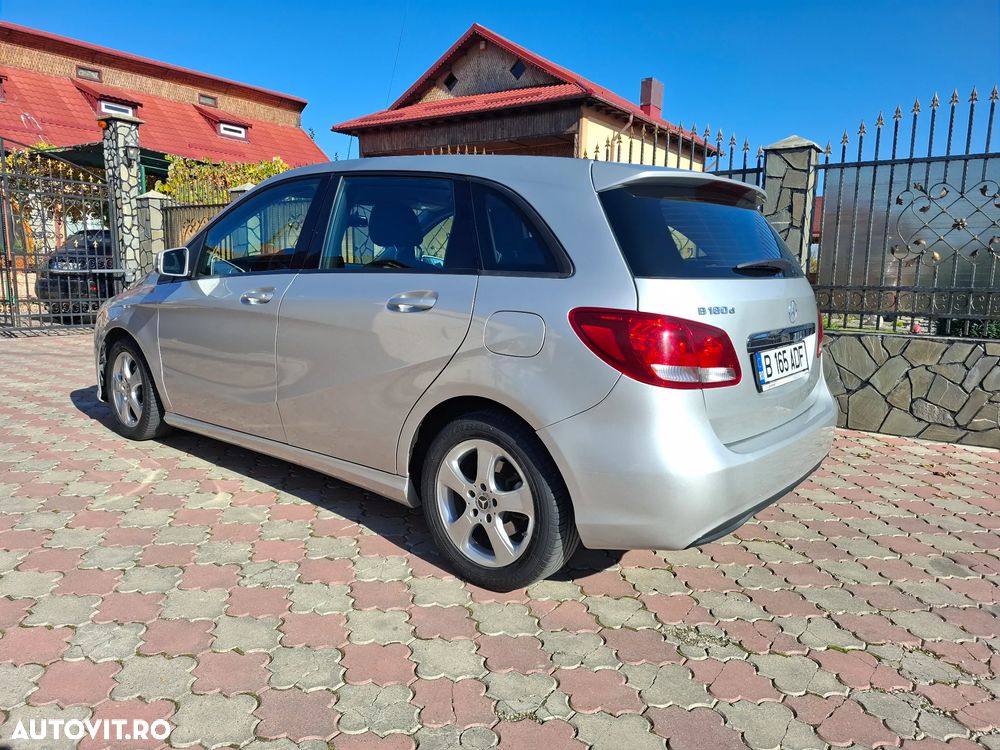 Mercedes-Benz B 180 (CDI) d 7G-DCT - 3