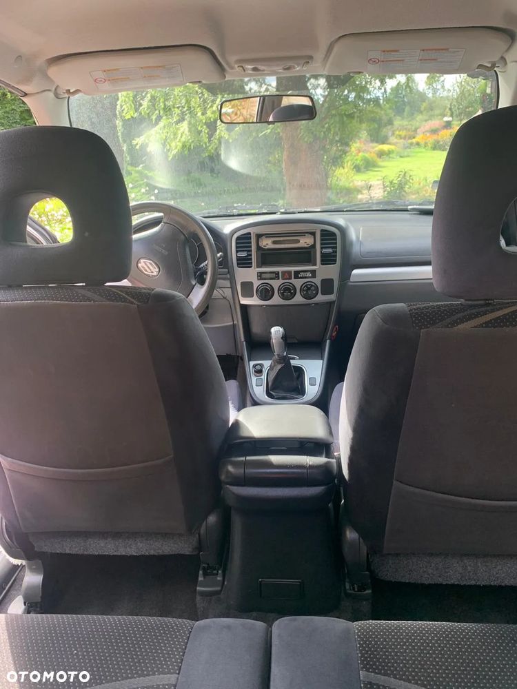 Suzuki Grand Vitara 1.6 - 8