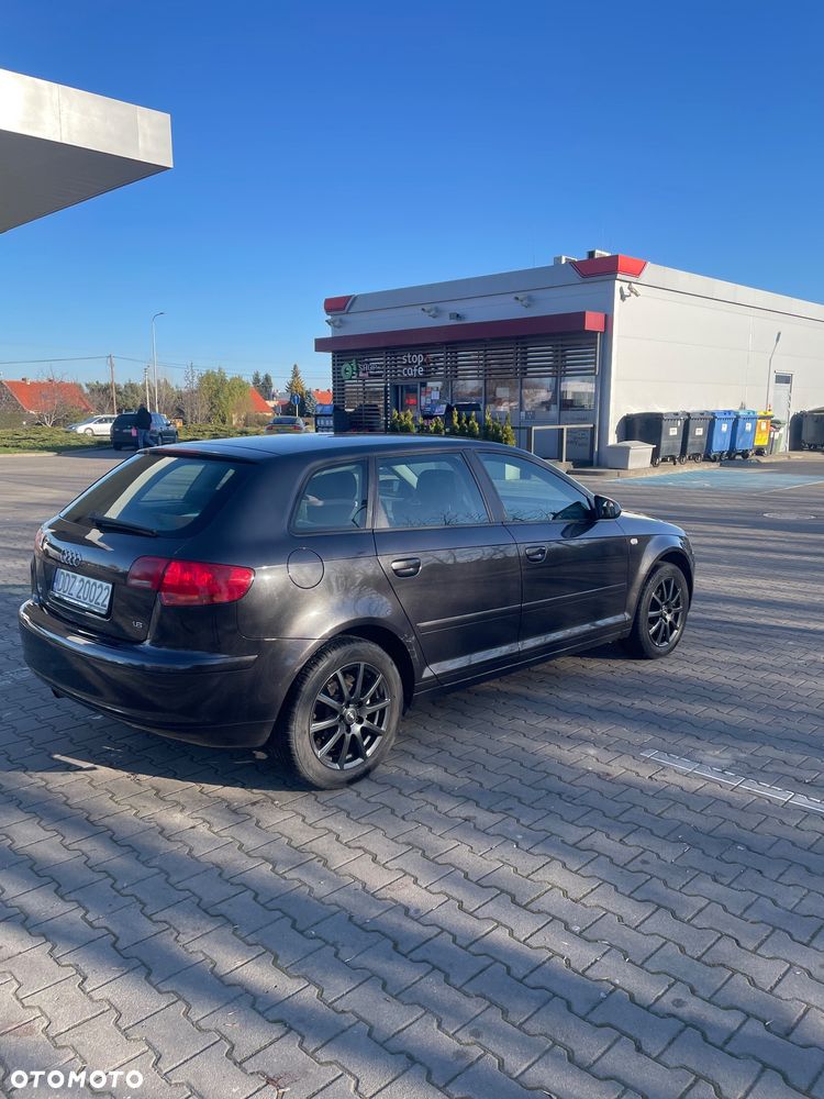Audi A3 Sportback 1.6 Ambiente - 10
