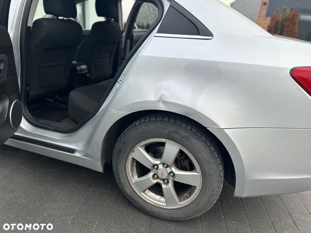Chevrolet Cruze 1.8 LT - 6