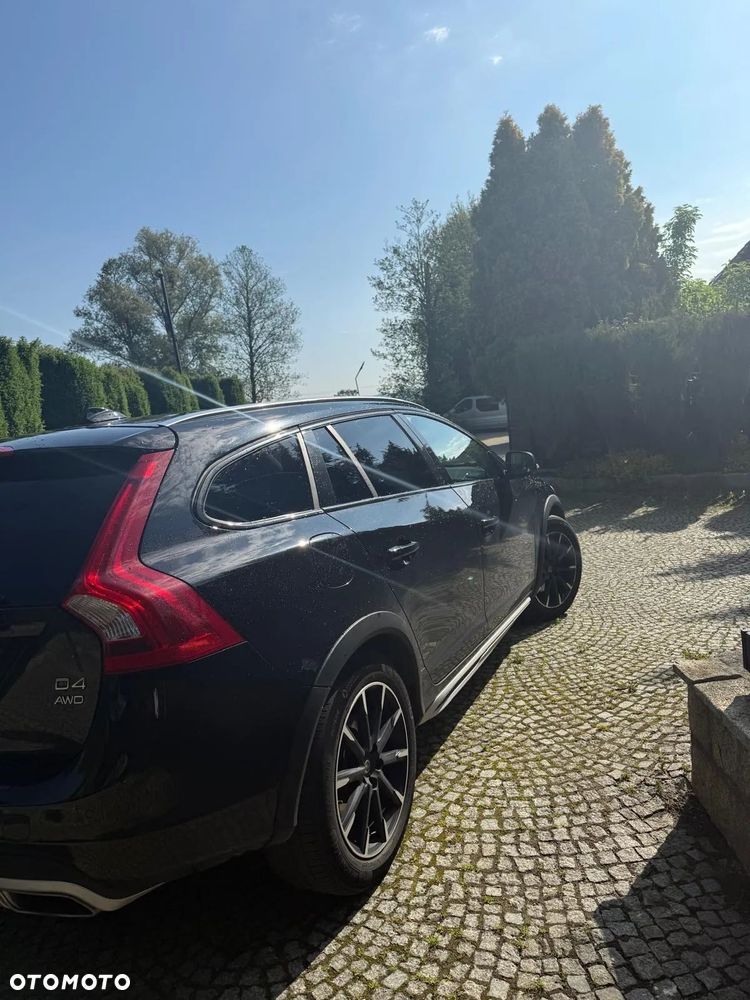 Volvo V60 Cross Country D4 AWD Kinetic - 8