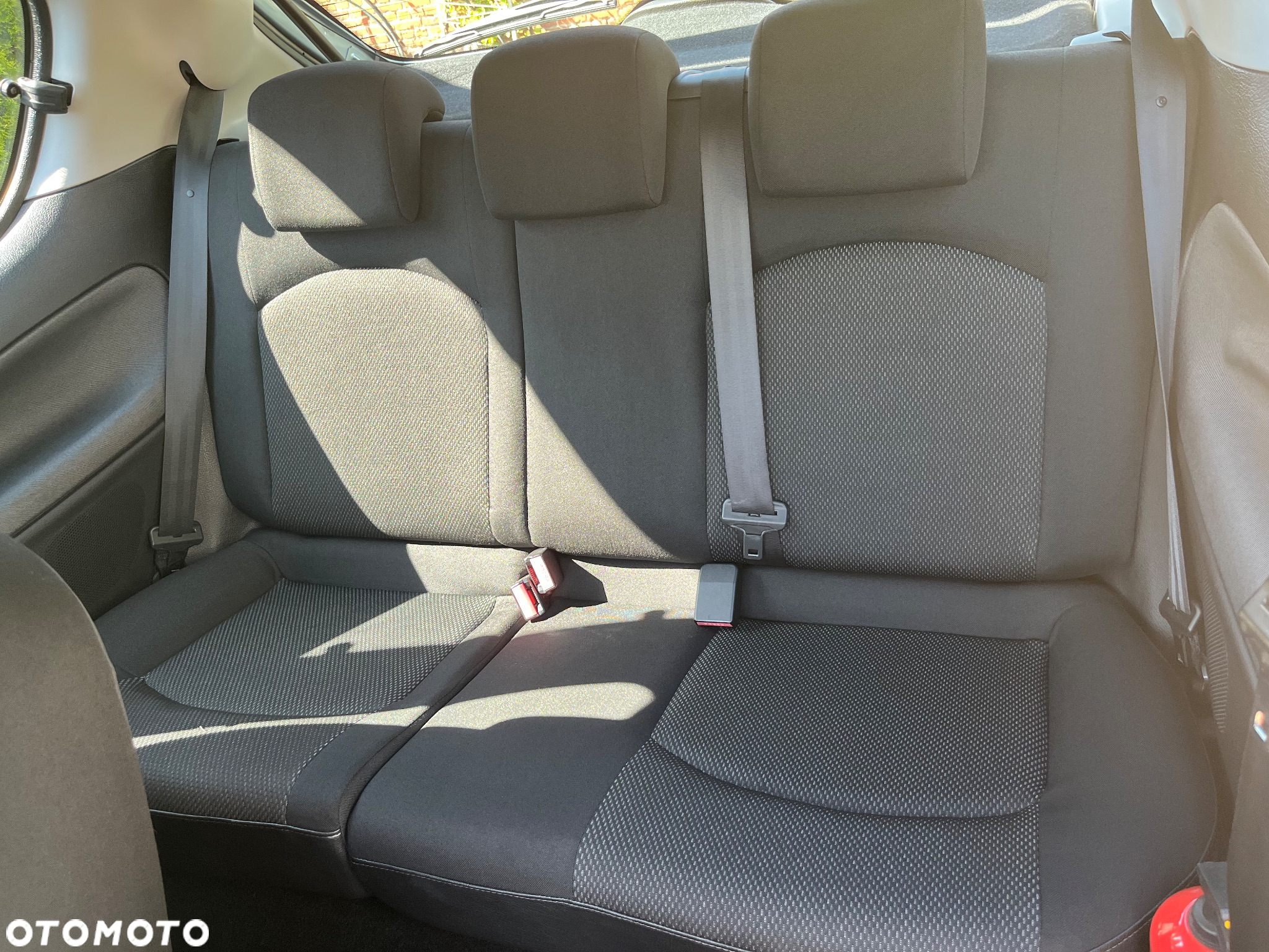 Peugeot 206 75 JBL - 21