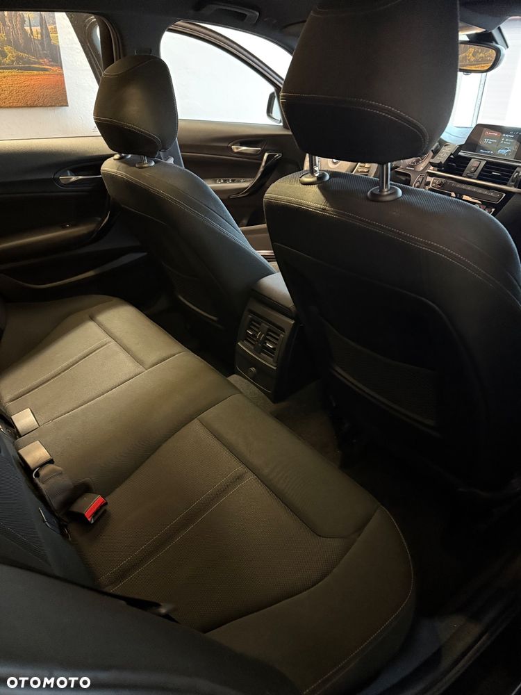 BMW Seria 1 120i GPF Sport Line Shadow - 28