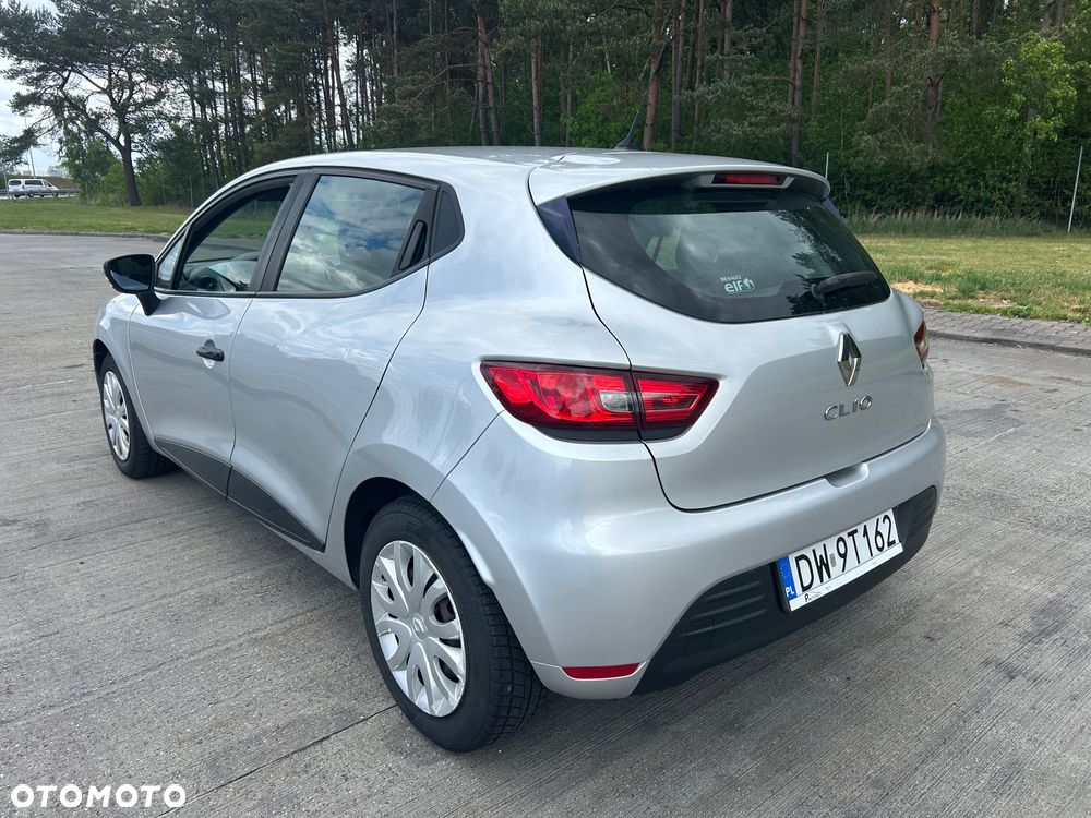 Renault Clio 1.5 dCi Energy Life EU6c - 12