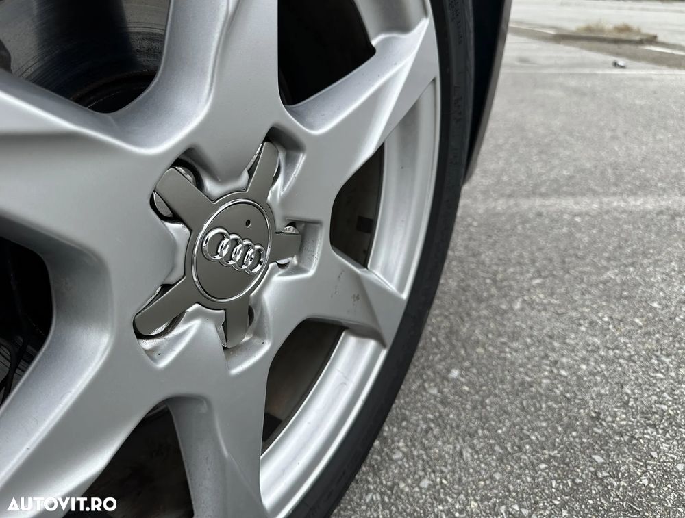 Audi A4 2.0 TDI DPF multitronic Ambiente - 37