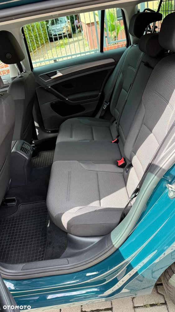 Volkswagen Golf 1.6 TDI SCR Comfortline - 11