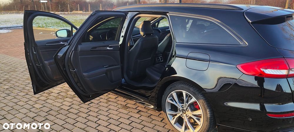 Ford Mondeo 2.0 EcoBlue ST-Line - 23