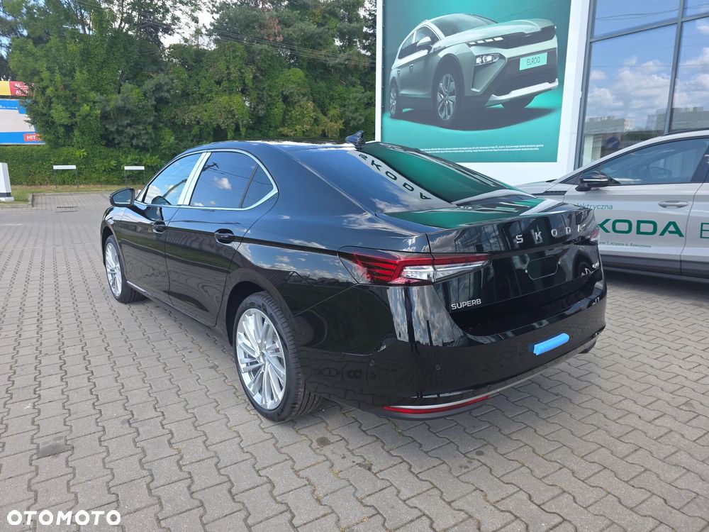 Skoda Superb 2.0 TDI SCR 4x4 L&K DSG - 4