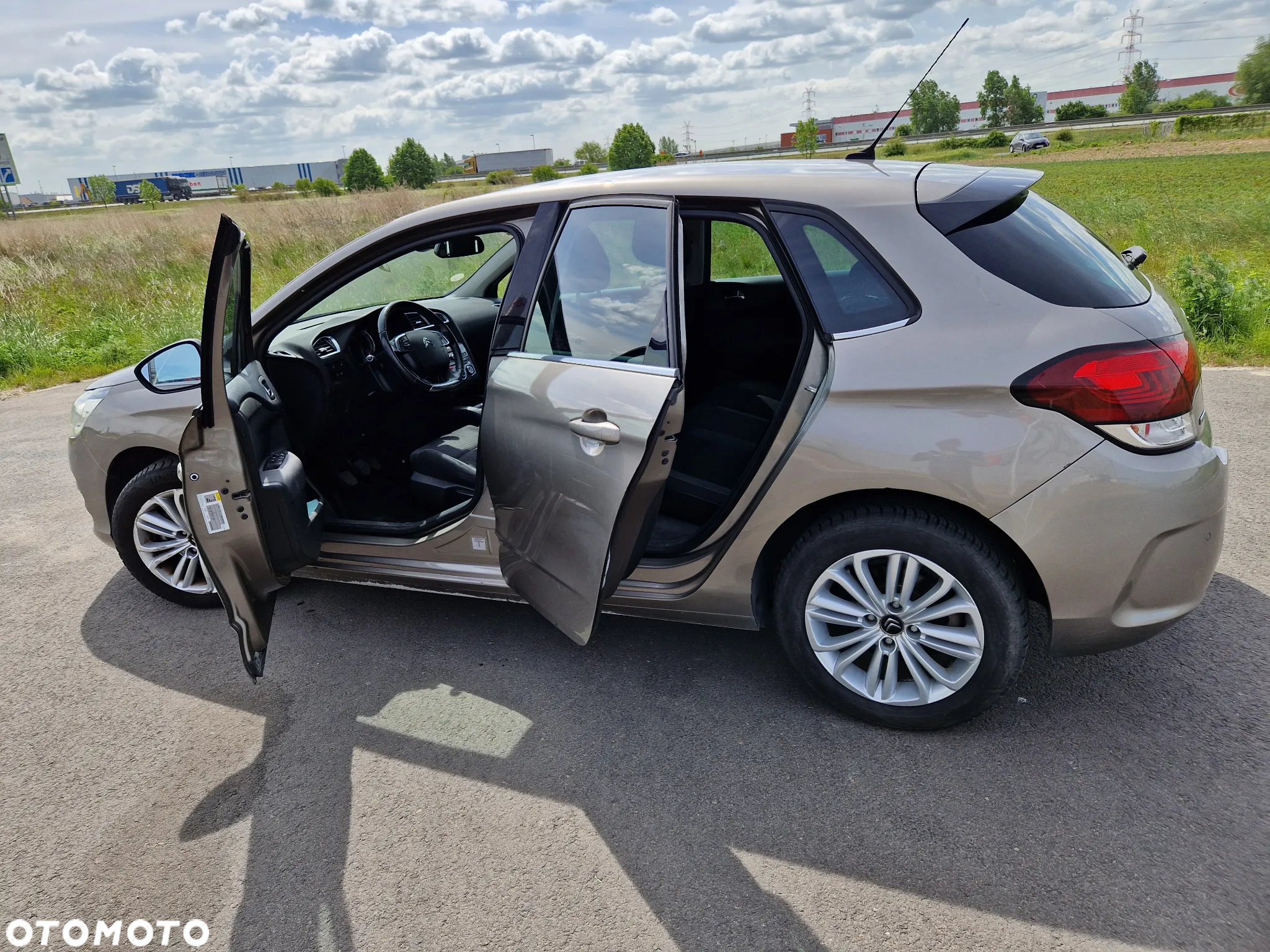 Citroën C4 1.6 BlueHDi Shine S&S - 9