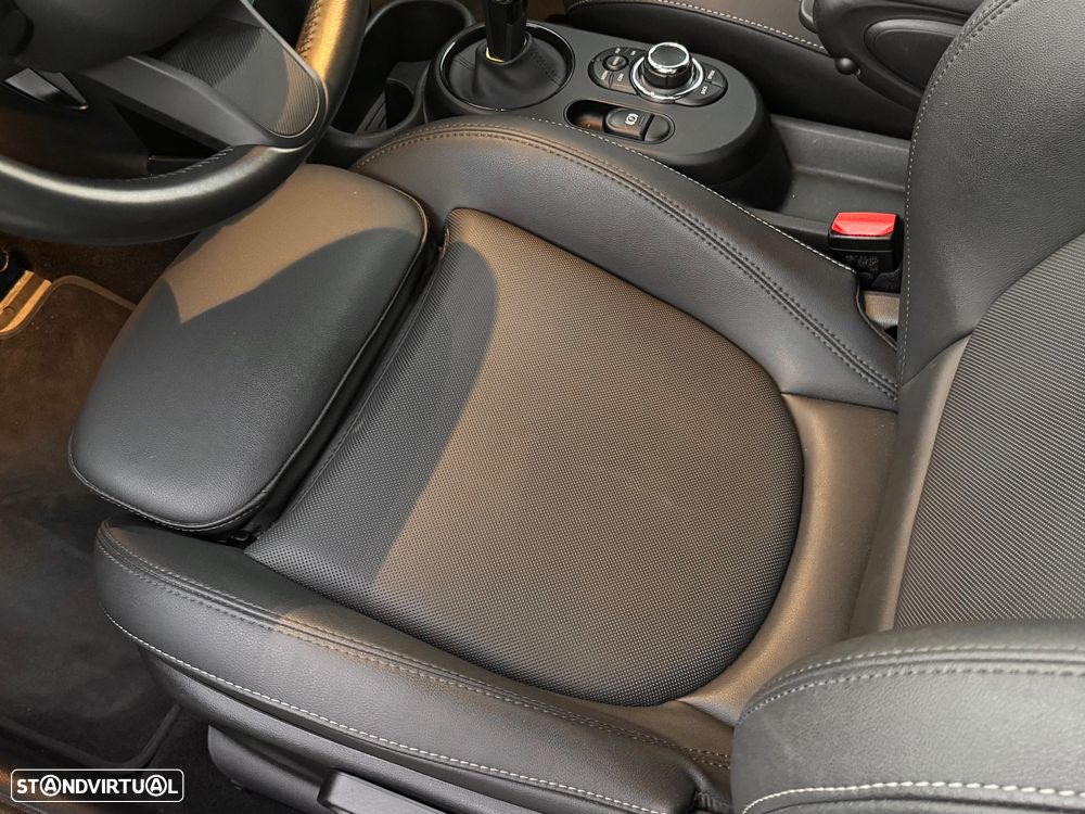 MINI 3 Portas Cooper SE S - 16