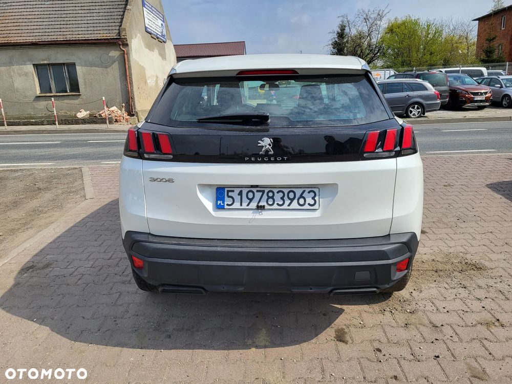 Peugeot 3008 BlueHDi 130 Stop & Start EAT8 Allure - 7