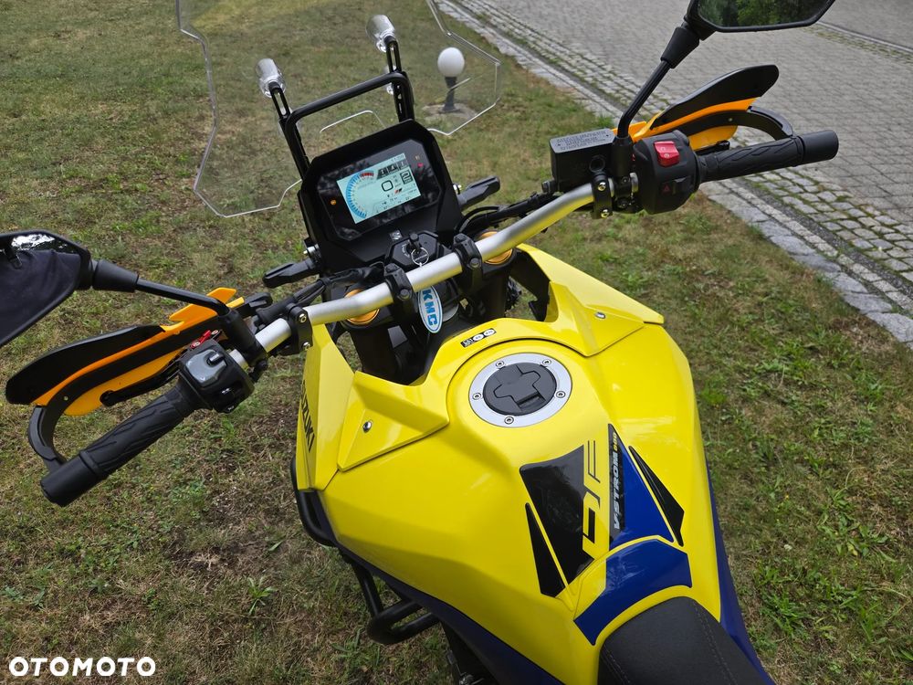 Suzuki DL - 14