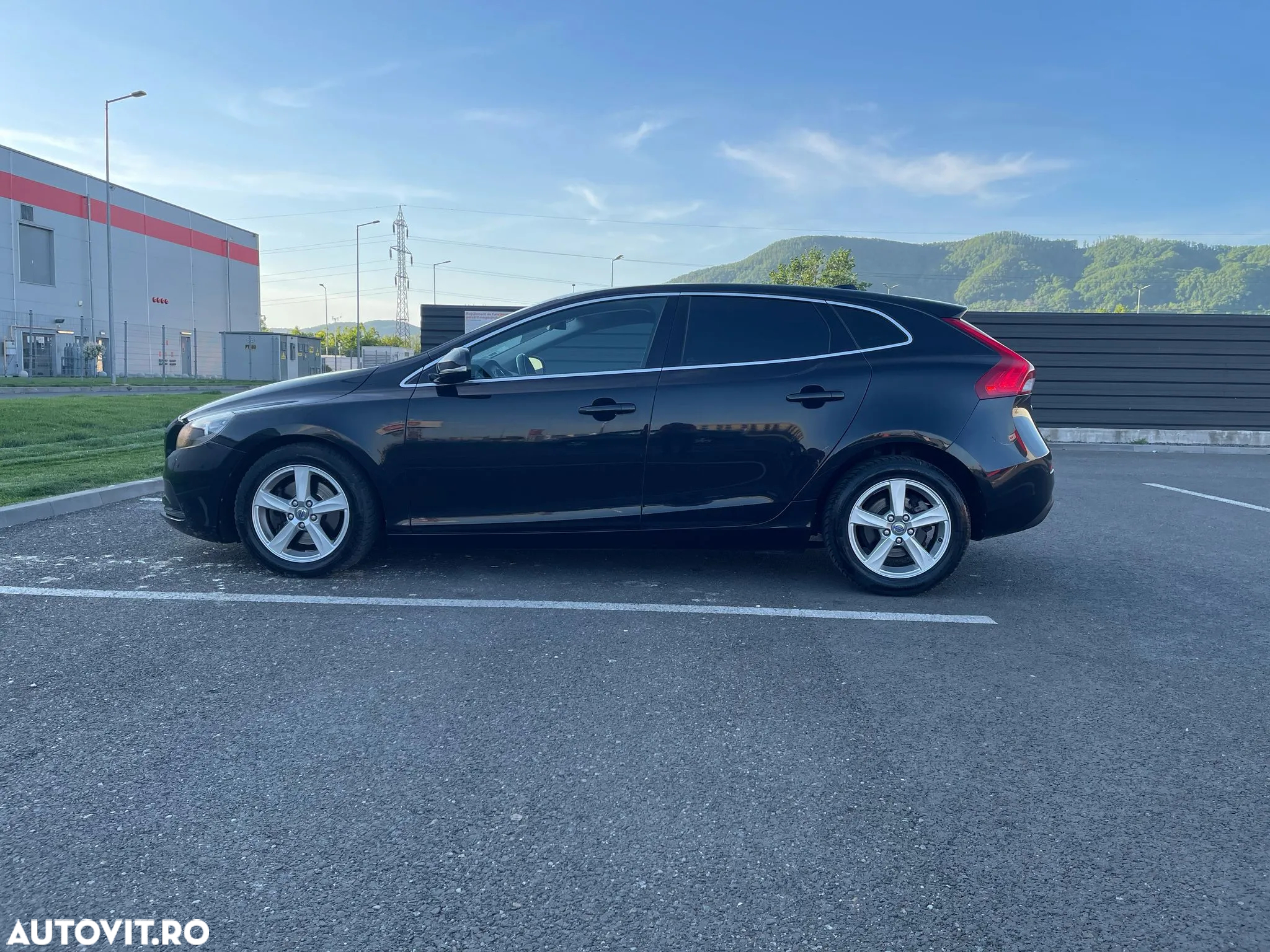 Volvo V40 Cross Country D2 Powershift Momentum - 24