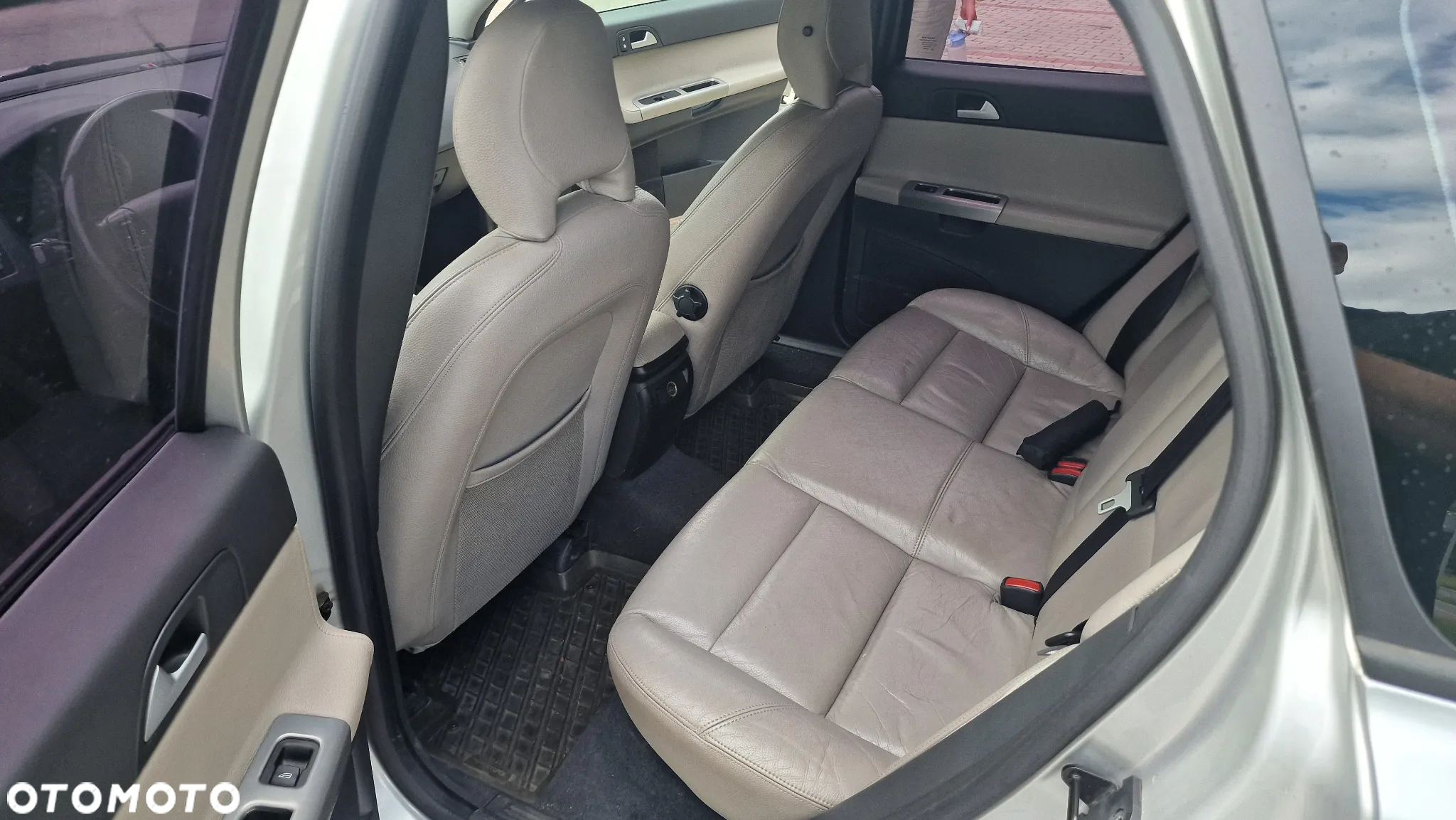 Volvo V50 - 20