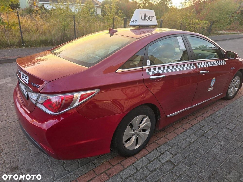 Hyundai Sonata 2.4 Executive - 16