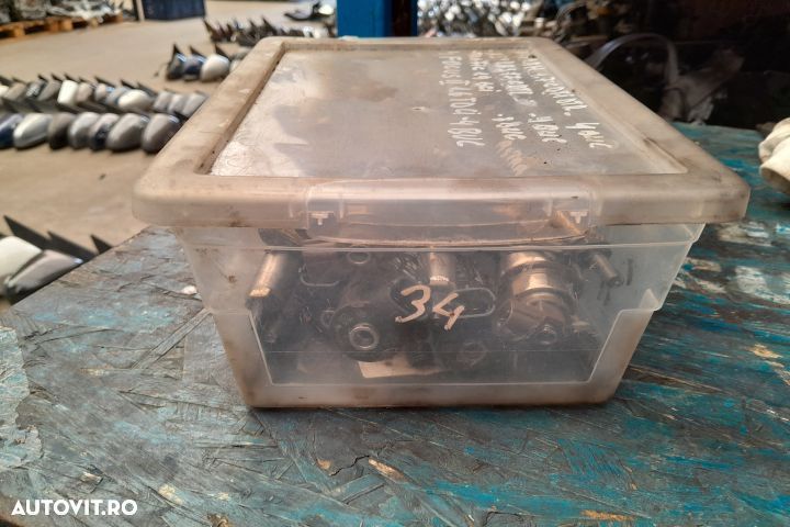 SET INJECTOARE A6510700587  A6510700587 Mercedes-Benz C-Class W204/S2 - 4