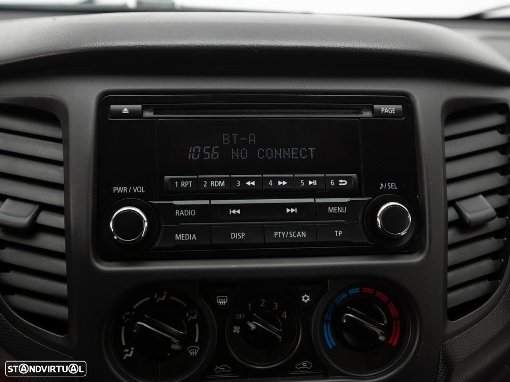 Mitsubishi L200 2.4 DI-D Club Invite 4WD c/IVA - 15