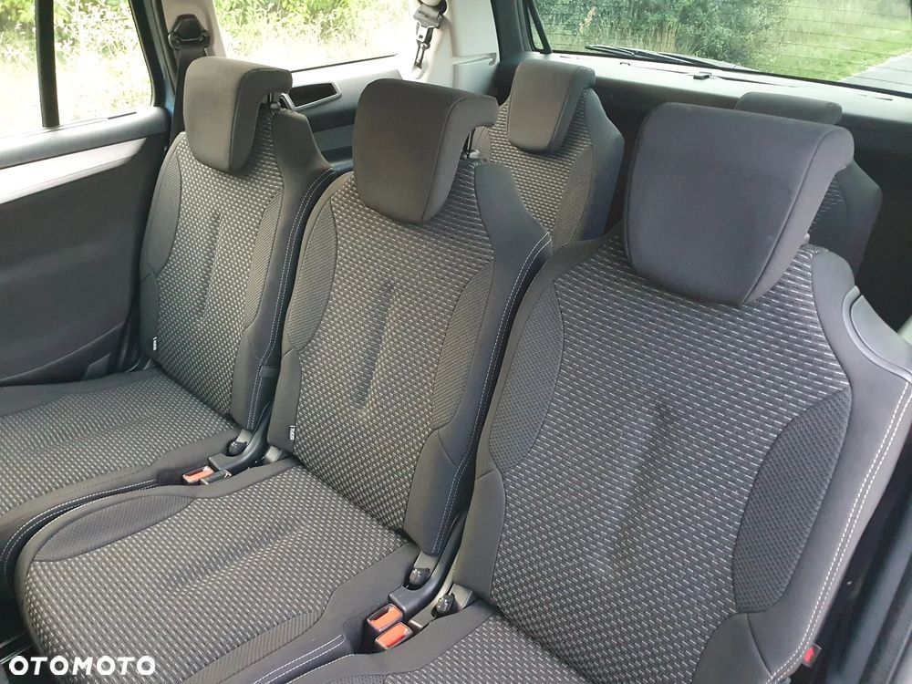 Citroën C4 Picasso - 12