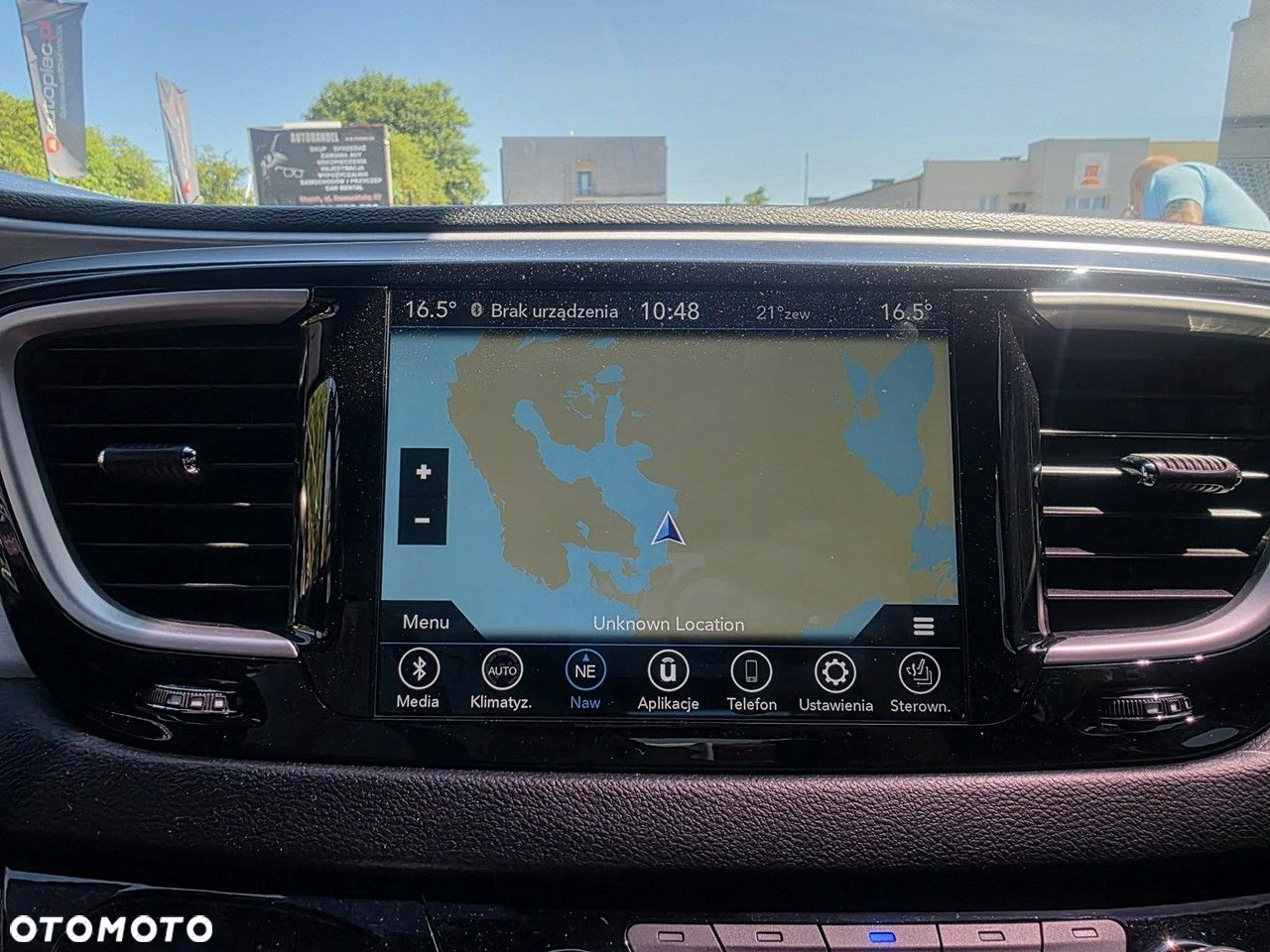 Chrysler Pacifica - 18