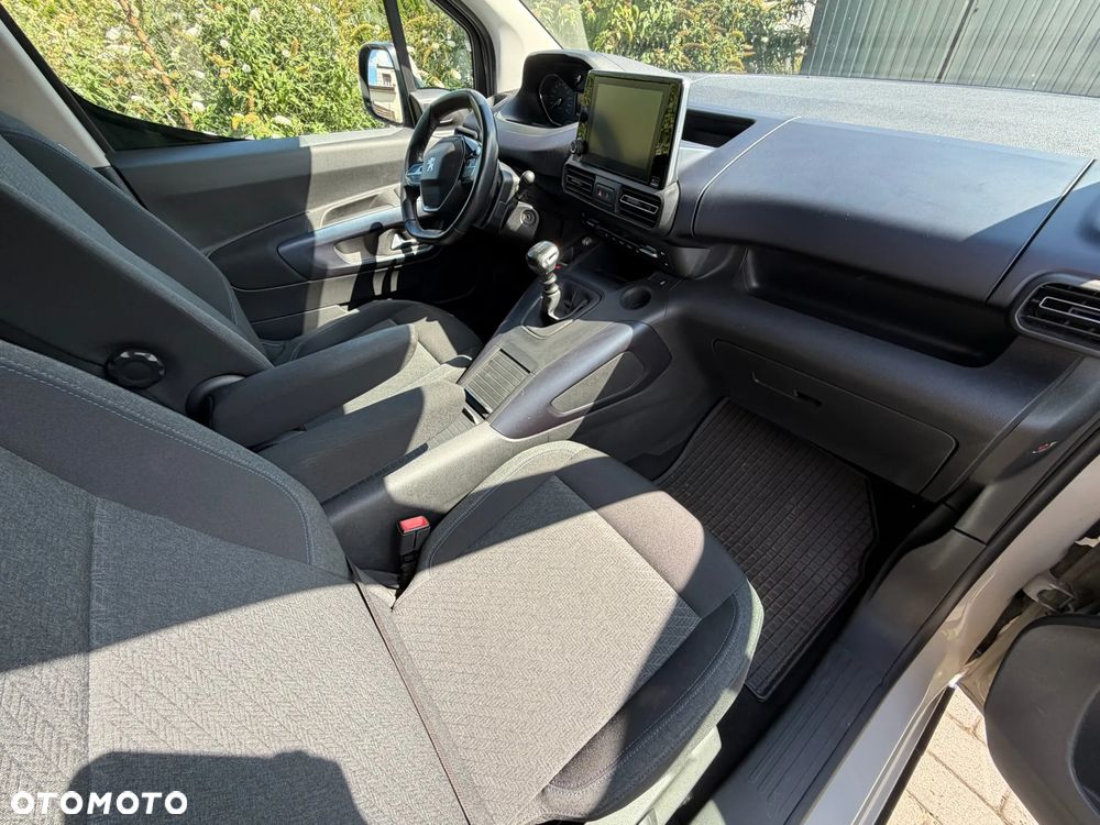 Peugeot Rifter 1.5 BlueHDI Allure S&S - 17