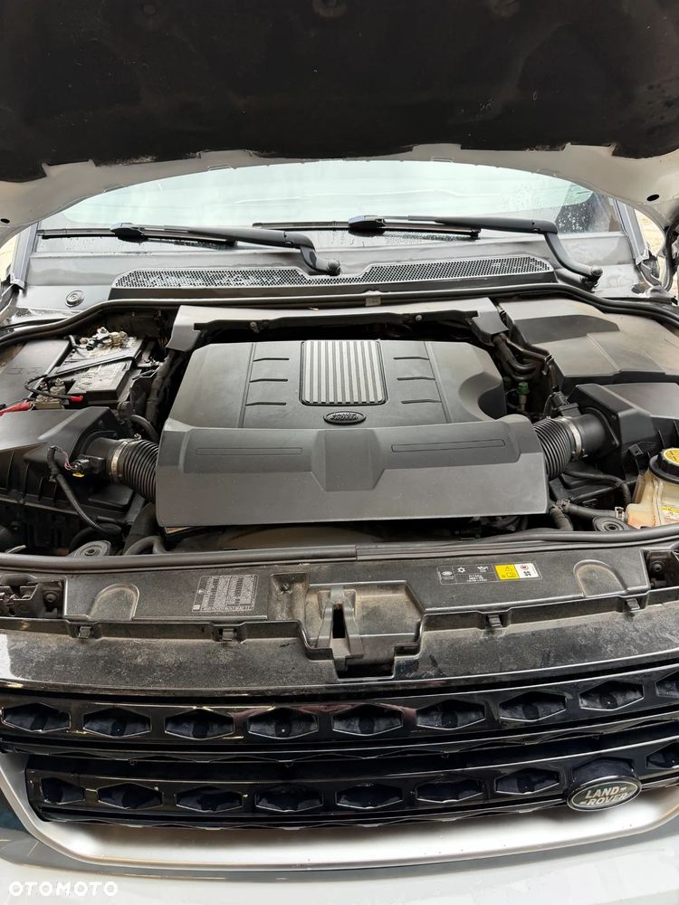 Land Rover Discovery - 4