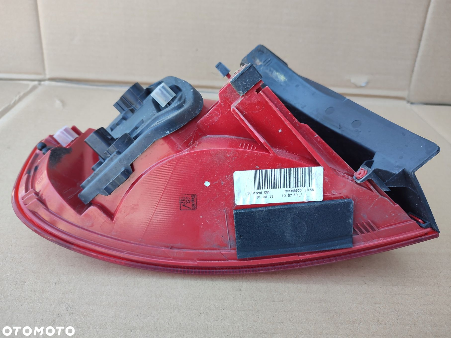 Lampa prawy tył w błotnik AUDI A4 B8 EUROPA SEDAN - 6