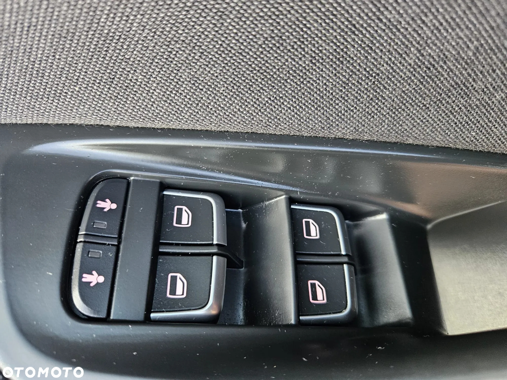 Audi A6 Avant 2.0 TDI Ultra DPF S tronic - 27