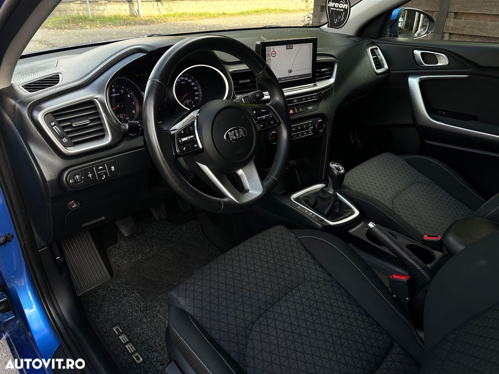 Kia Ceed - 5