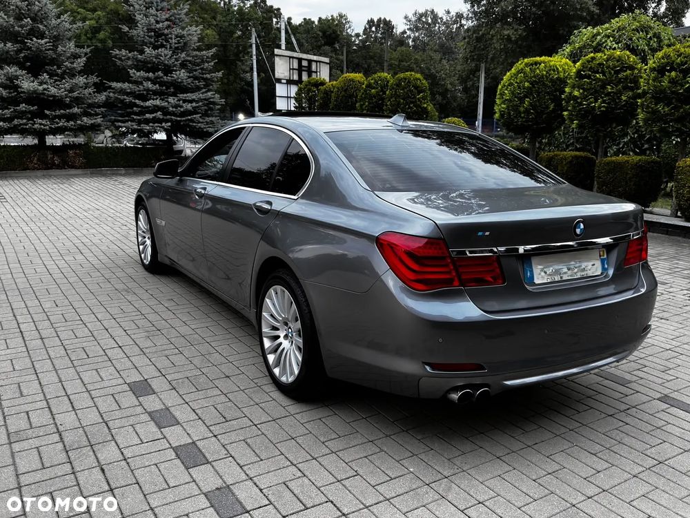 BMW Seria 7 730d - 16