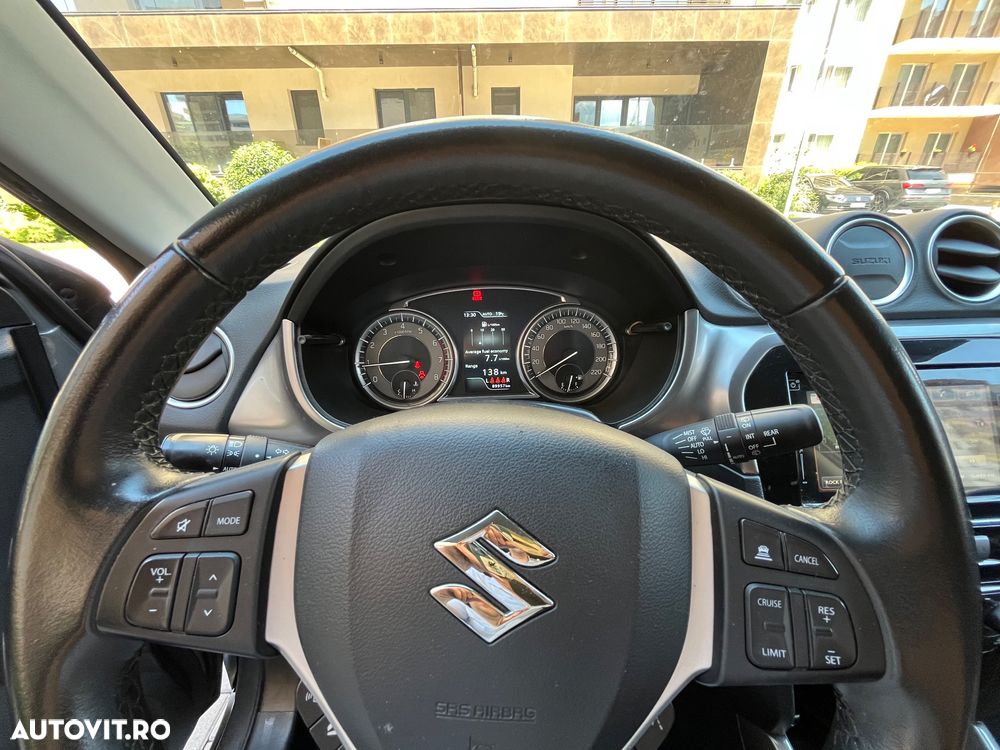 Suzuki Vitara 1.4 Boosterjet AllGrip MHEV Passion - 5