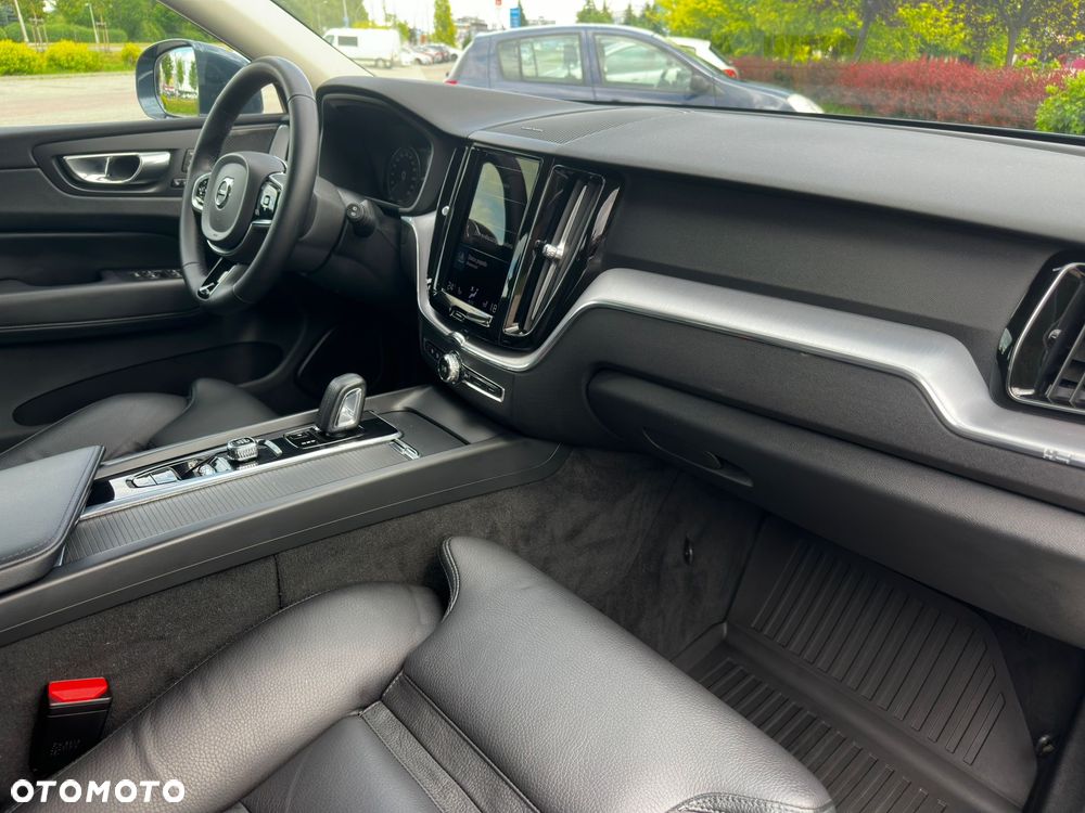 Volvo XC 60 B4 D AWD Inscription - 25