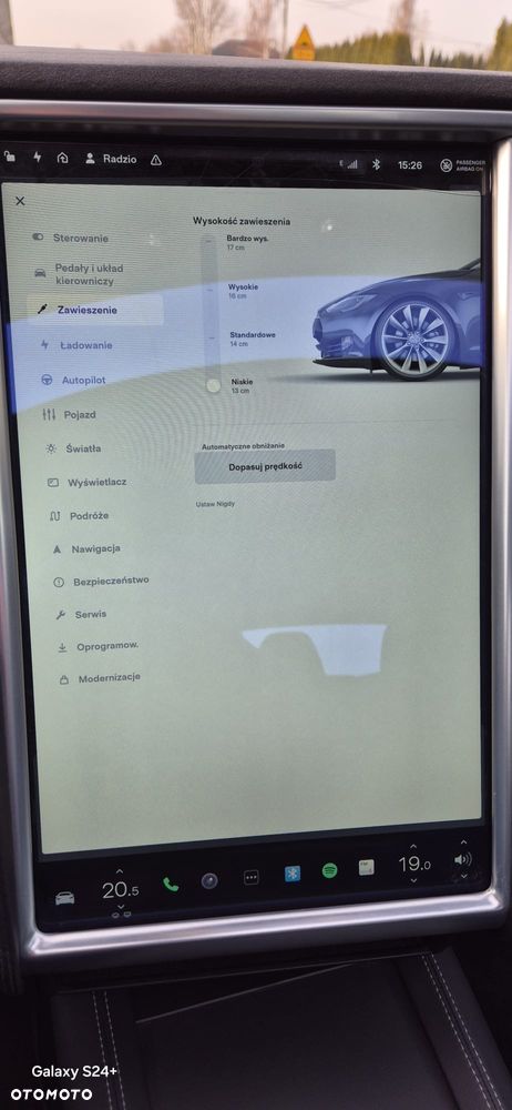 Tesla Model S - 23