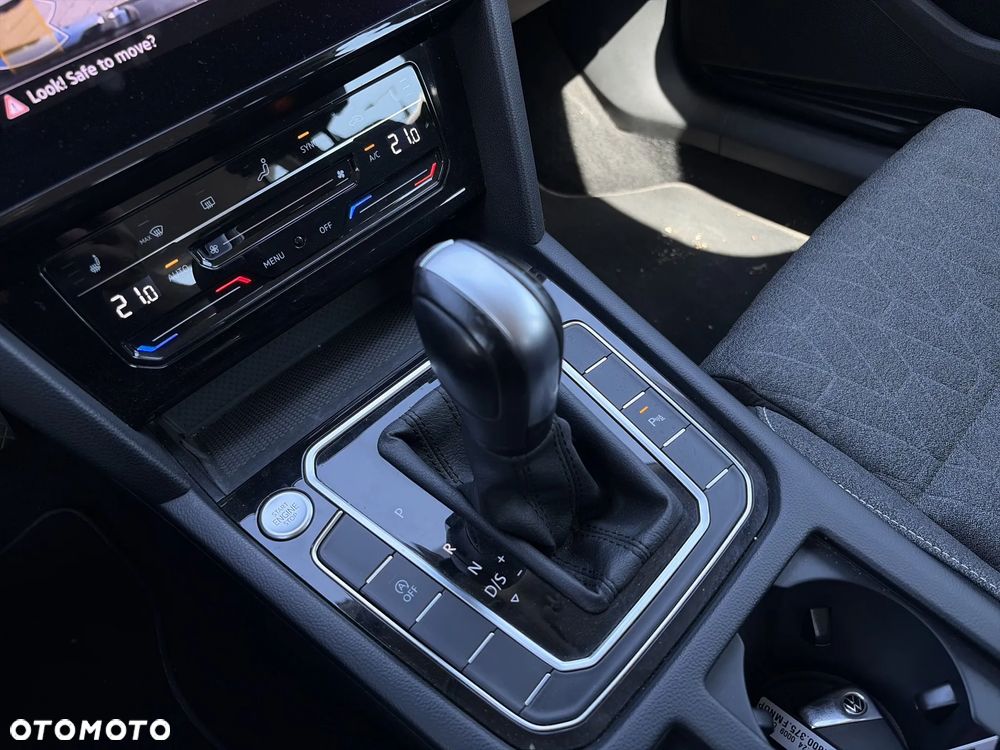Volkswagen Passat 1.5 TSI EVO Business DSG - 14