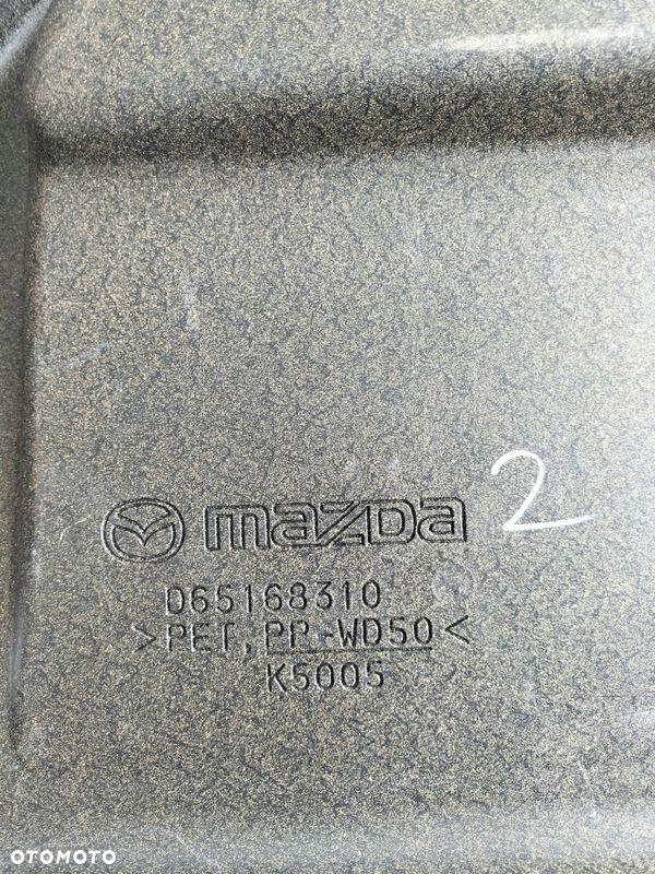 PÓŁKA BAGAZNIKA TYLNA MAZDA II - 10
