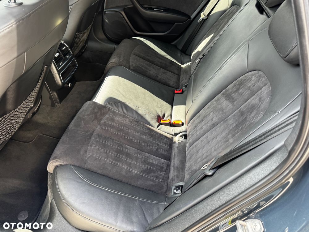 Audi A6 Avant 3.0 TDI quattro S tronic - 37