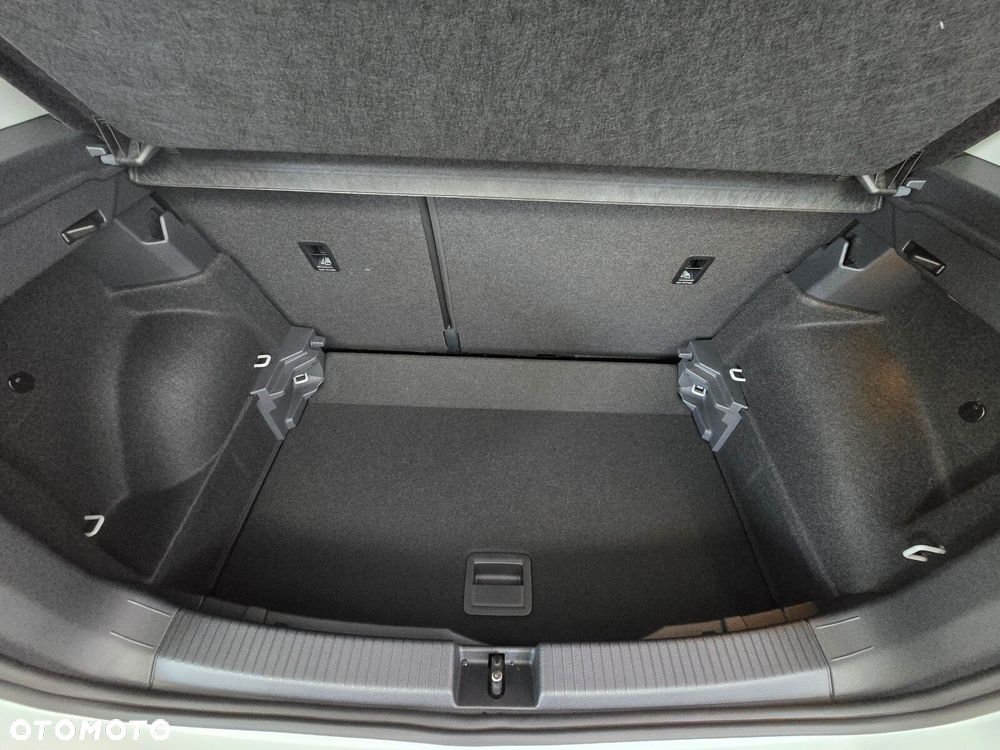 Volkswagen T-Cross 1.5 TSI ACT Life Plus DSG - 11