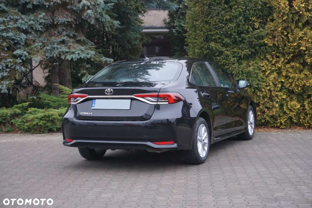 Toyota Corolla - 4
