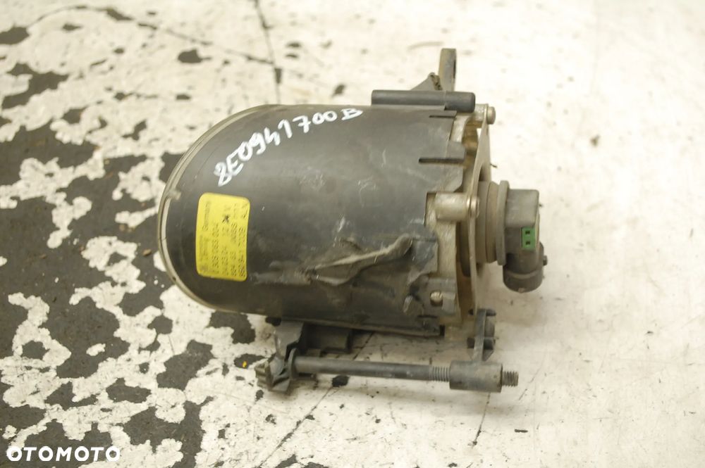 HALOGEN LAMPA PRZECIWMGIELNA LEWA PRAWA PRZÓD PRZEDNIA 8E0941699B 8E0941700B AUDI A4 B6 - 6