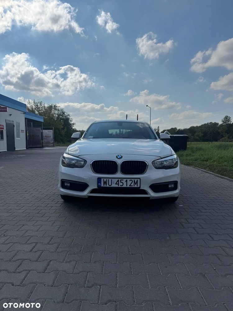 BMW Seria 1 118i - 4